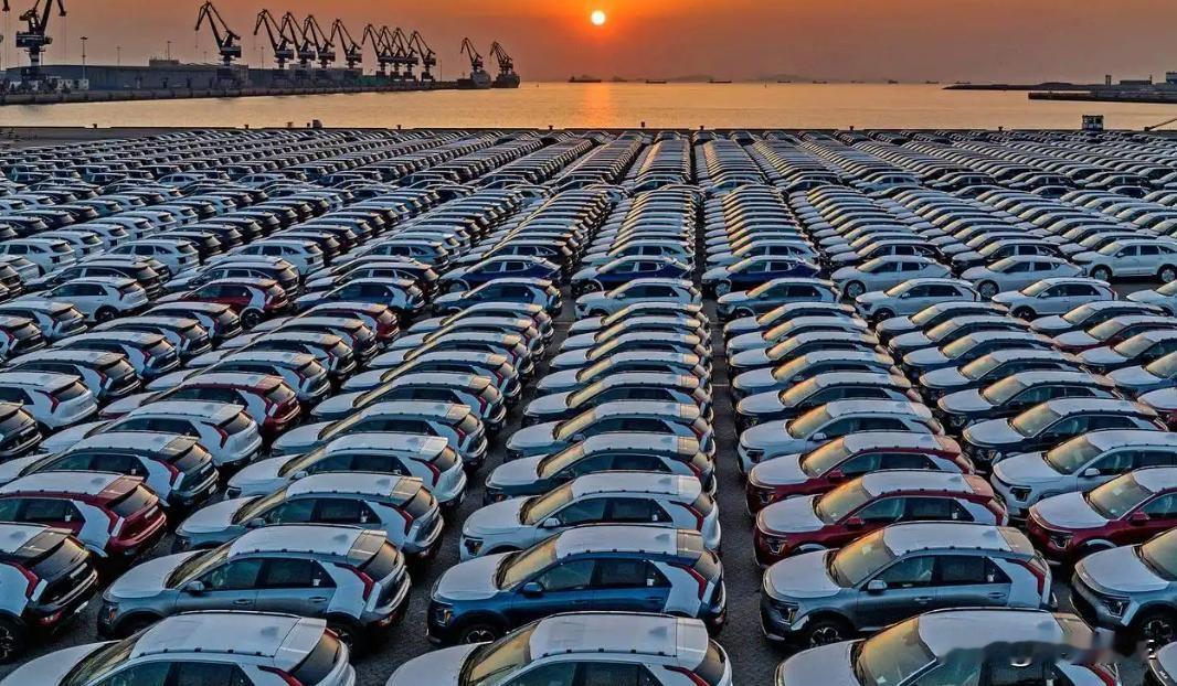 国内的汽车市场永远是最奇葩的市场，这点就在消费者身上，现在咱们能有大多数人买车只