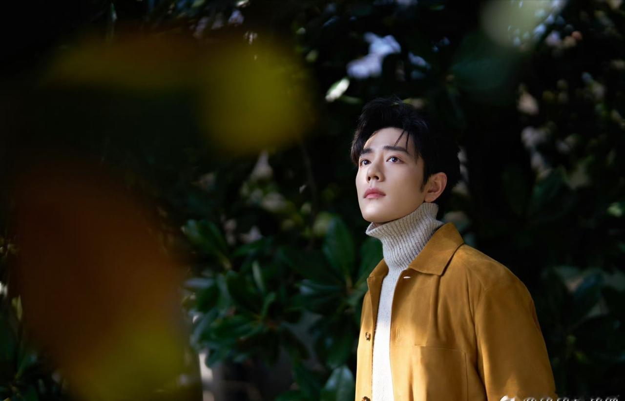 肖战肖战﻿肖战顺顺利利Gucci亲自给肖战发邀请函肖战米兰时装周还有一分钟，啊