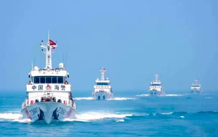 日本外务省24日宣布，在东海日中中间线的中方海域发现了中国设置一座新建筑物的举动