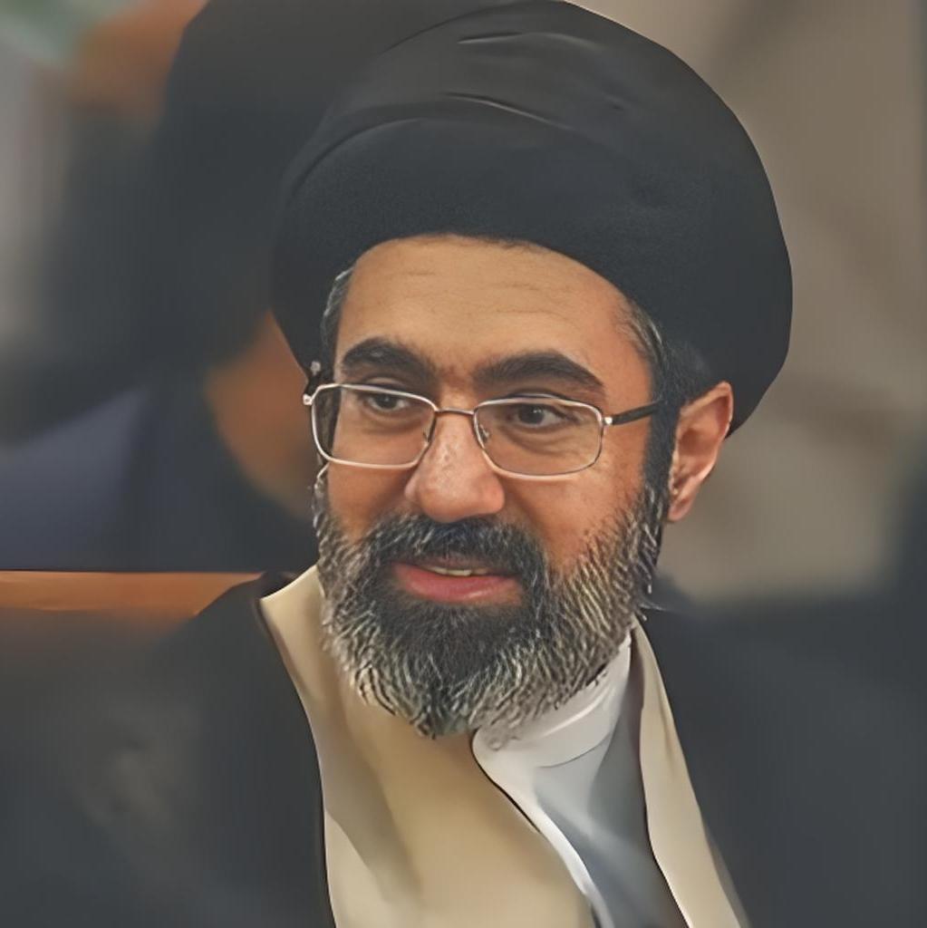 穆杰塔巴确认成为伊朗最高领袖。内贾德翻身的机会来了，伊朗的春天快到了！援引央视