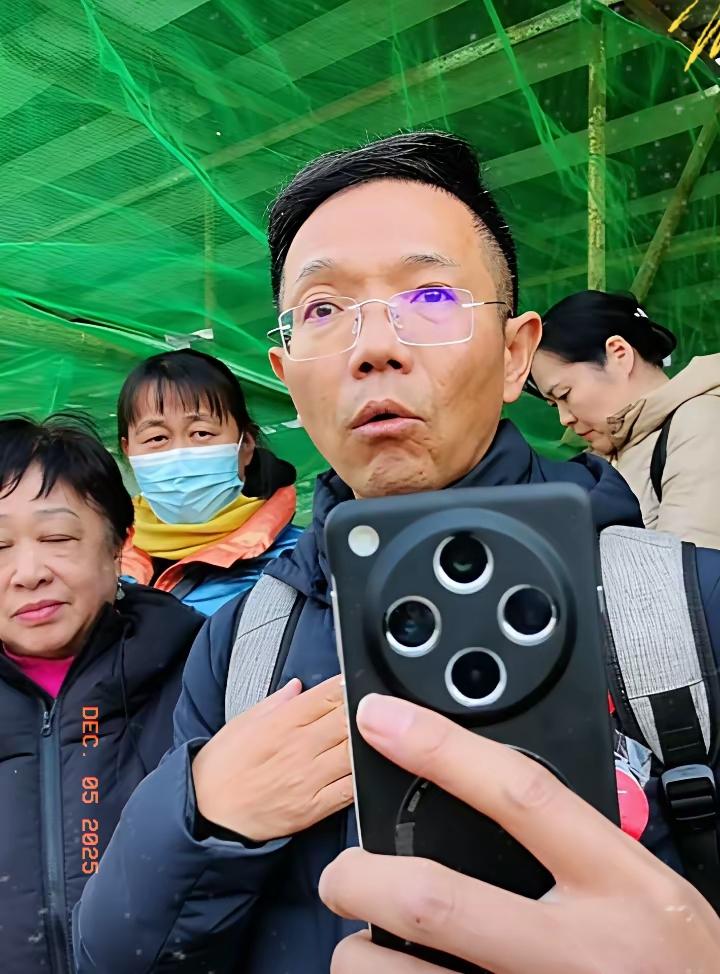 错换人生28年：5小时闭门会议引爆争议！李律怒批同行：开会全程嘲笑丢尽脸面