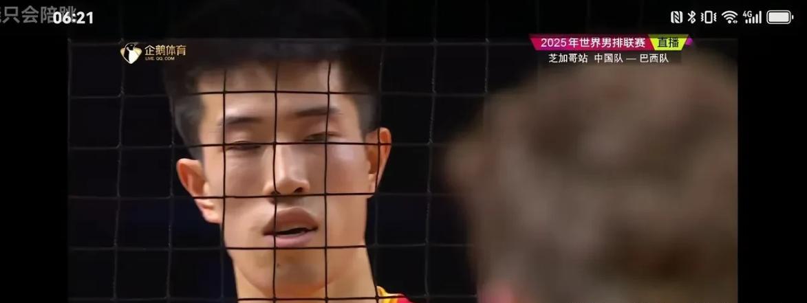 家人们谁懂啊！今天中国男排和巴西队这场球看得我心跳加速！李咏臻必须给9.5分！