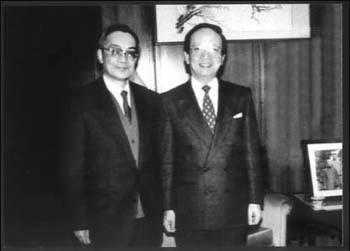 1970年4月，蒋经国窜访美国，当其从车里下来，准备进入布拉萨酒店时，混在人群中
