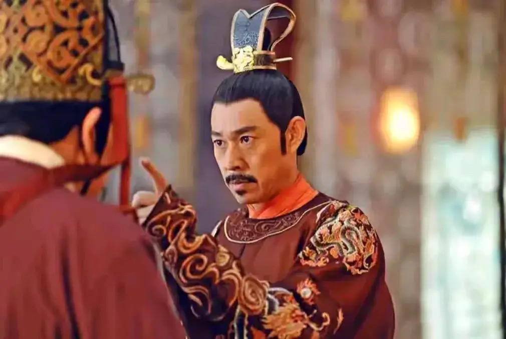 居然有人问，如果穿越到唐朝和李世民对掏，怎么样才能赢？好家伙，你要不看看你在说什么？还怎么赢，你敢跟