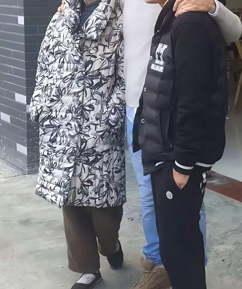 刘亦菲——果然时尚的完成度是靠脸的