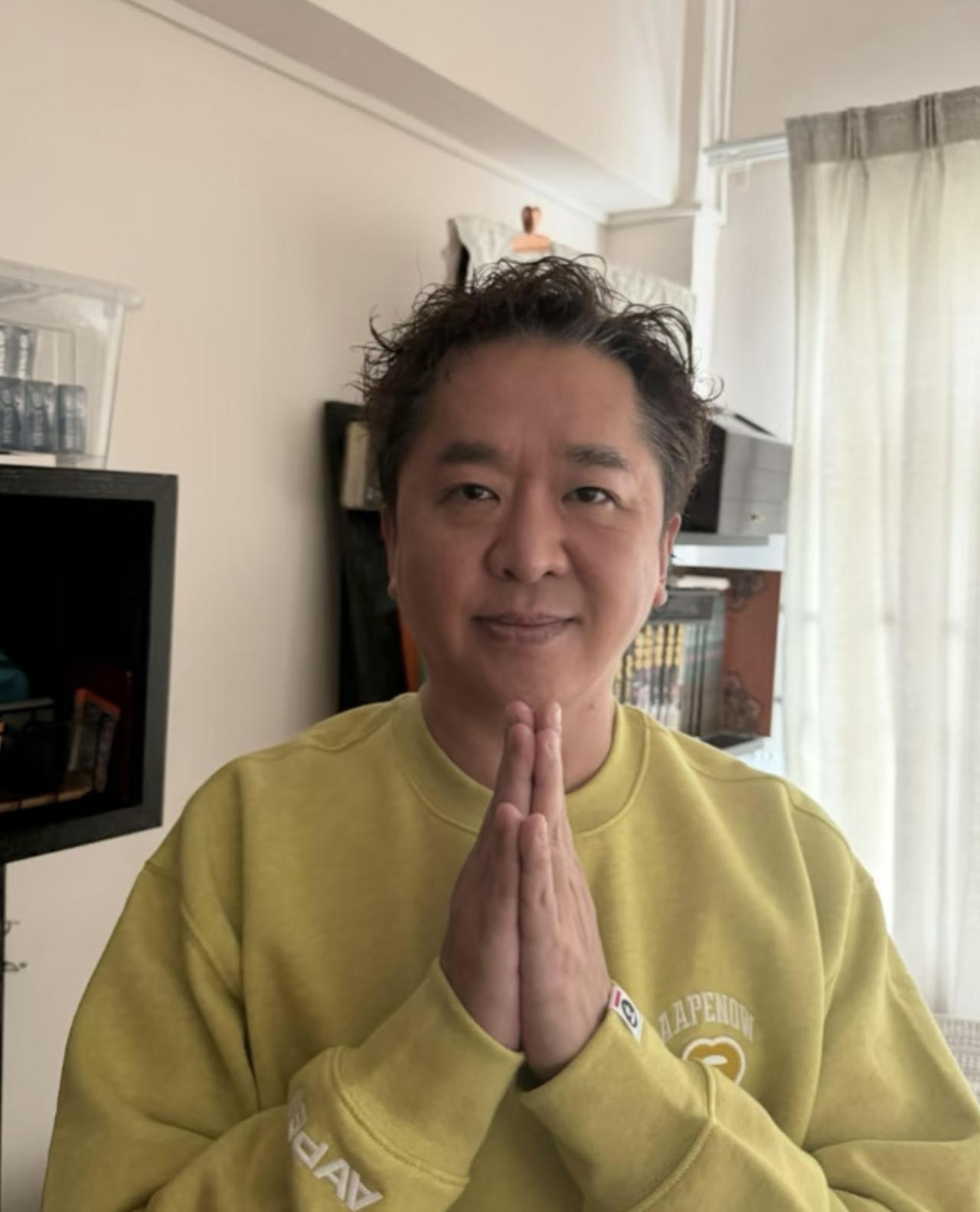 不查不知道一查吓一跳！那个同时交三个女朋友的TVB老戏骨最近爆出了大瓜。