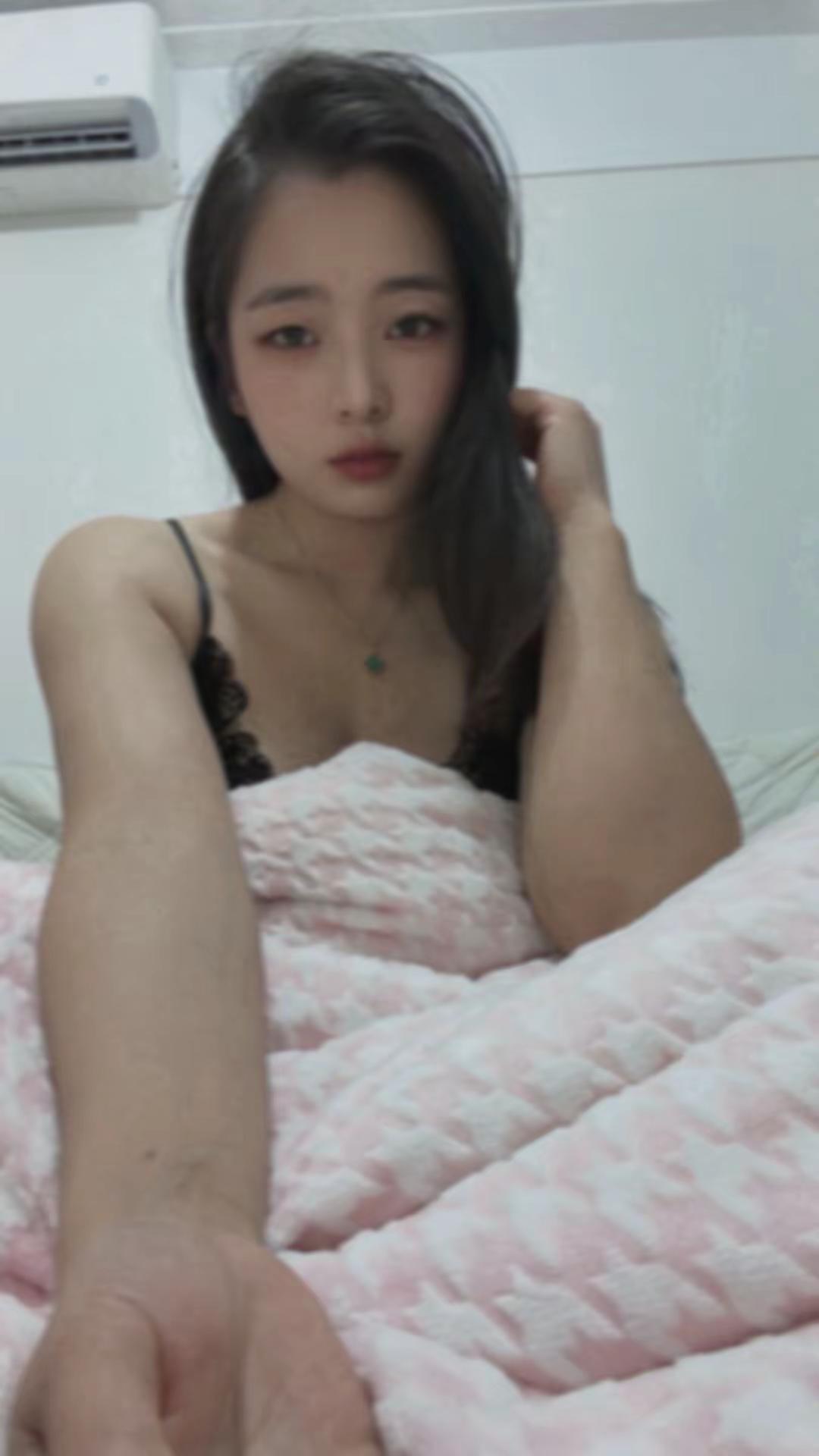 迷迷糊糊模模糊糊睡觉