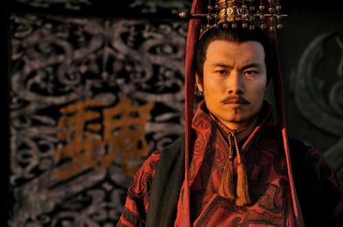 曹丕才是三国隐藏武林高手！用甘蔗吊打武将！一提到曹丕，大家印象：文学家、魏文帝、