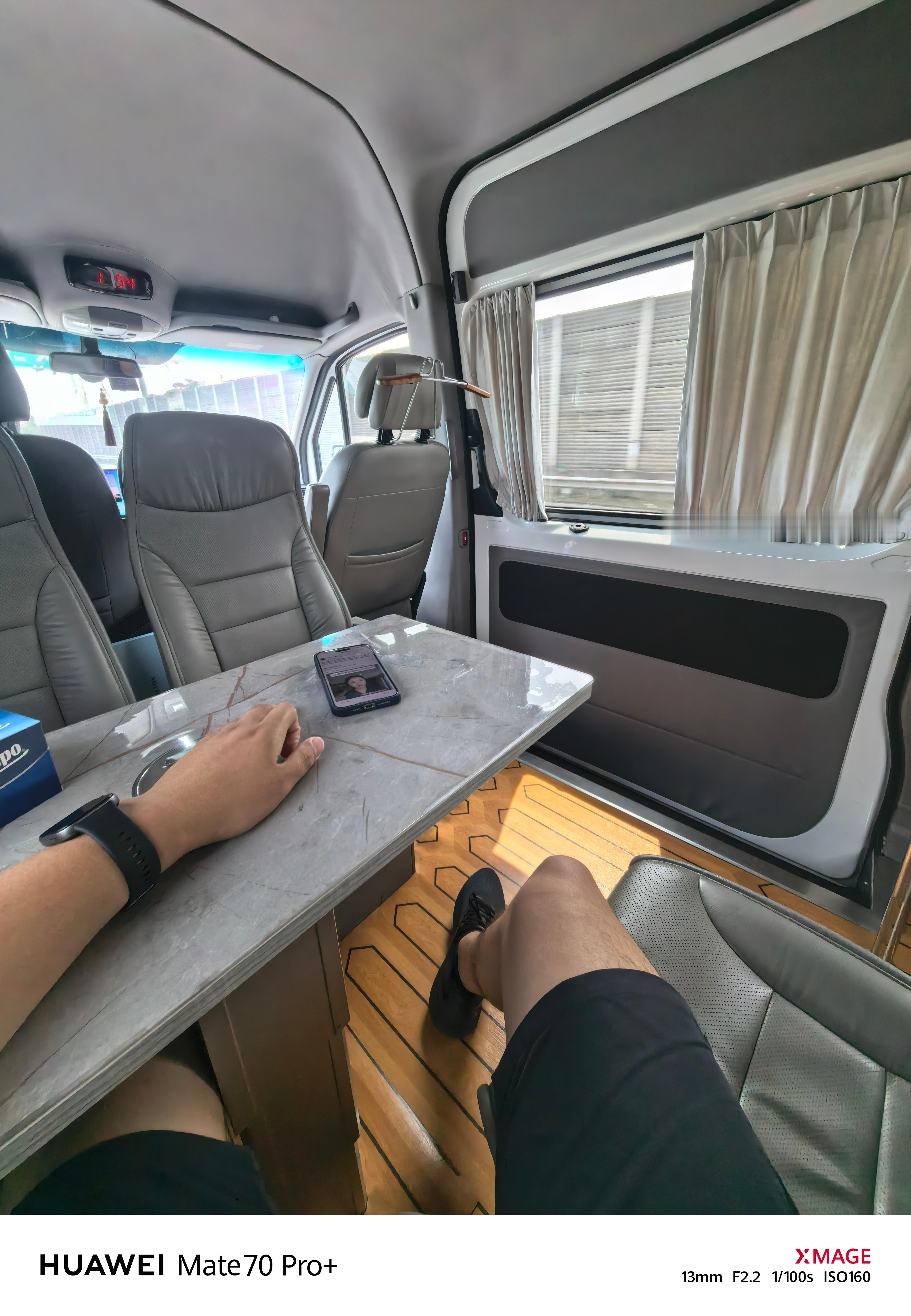 多余的话就不说了这么大个车，16个座，就送我自己请叫我，高瑞金[doge][doge]