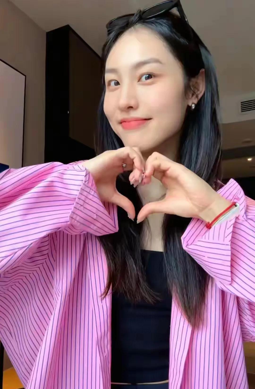 实话实说，中国女篮，一直以来，都出了好多美女，可以说中国女篮美女如云，不过在我心