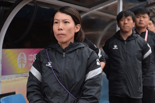 陈婉婷: 去年未参选中国女足主帅;被足协罚因谈国家队集训