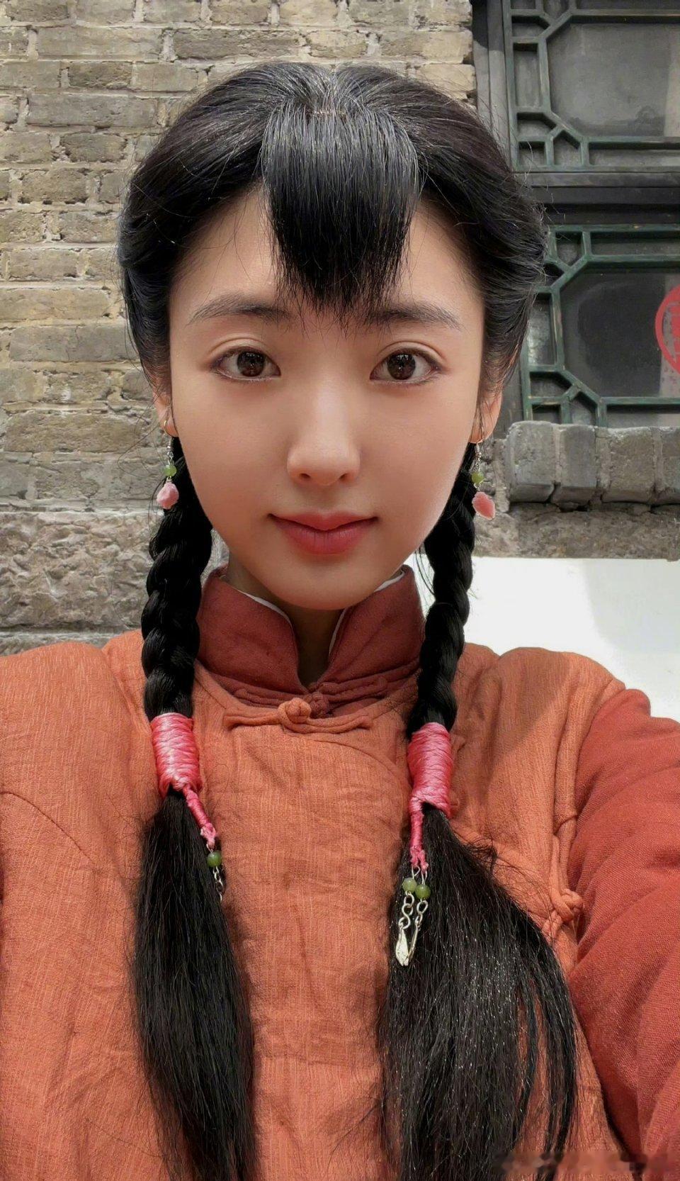 苏苏怀孕了这个消息像一颗甜甜的种子，悄悄在生活里发了芽～从此，世界多了份温柔