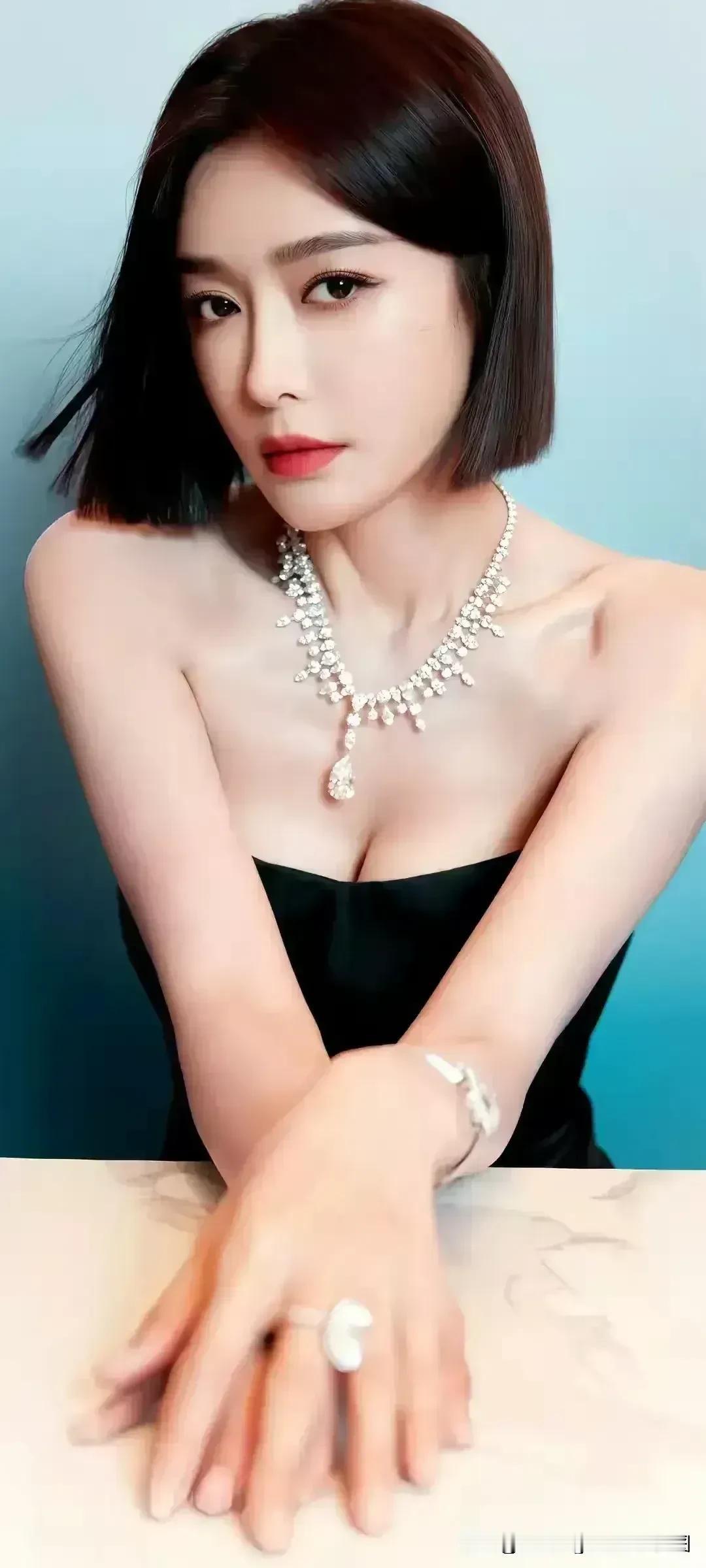 秦岚等美女