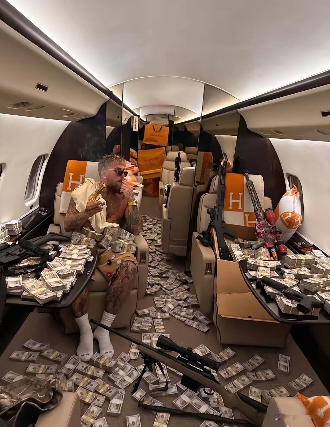 最成功的失败者—杰克保罗被约书亚KO算什么，有美元挣才是人生赢家，这就是现实。