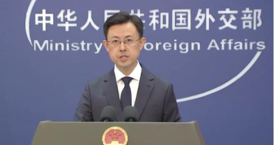 为什么说“开战即封门”？你想想，日本正愁手里没牌打，这70万滞留人员就是天然的“