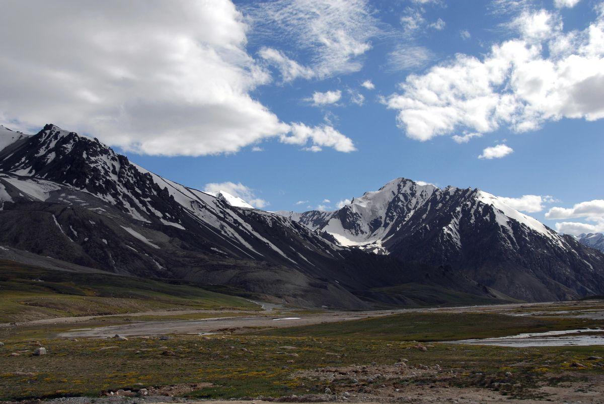 真的是离了个大谱。中巴边界划定竟然需要印度承认？中巴边界协定签于1963年，那