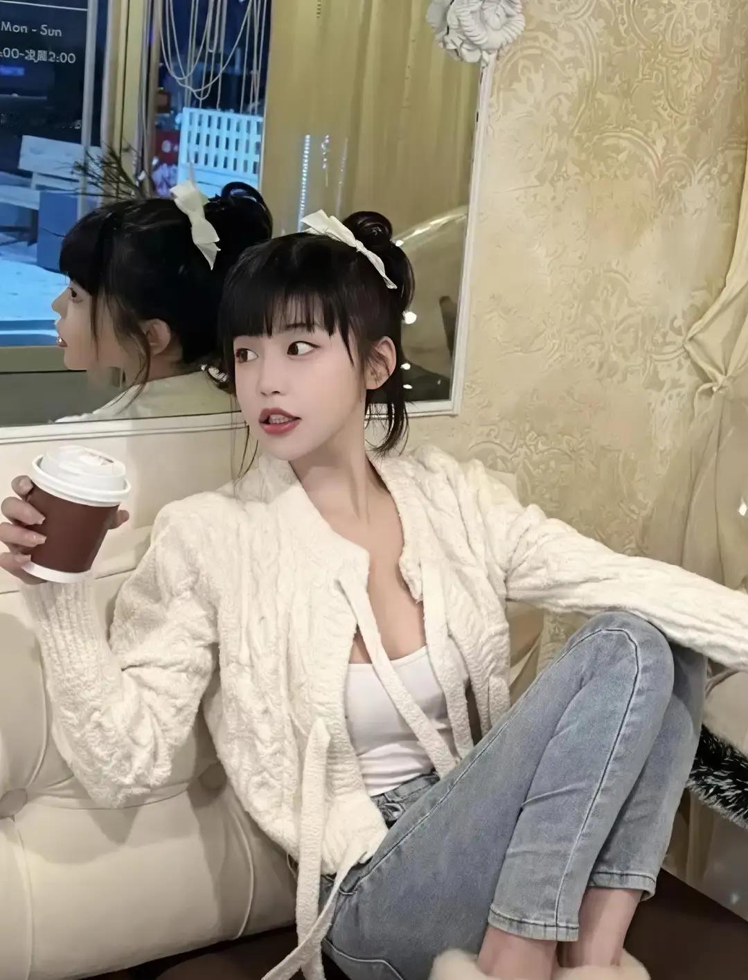 顶流恋情一夜全塌司晓迪凌晨连发十条，把鹿晗、范丞丞、蔡徐坤全拖下水，还甩出