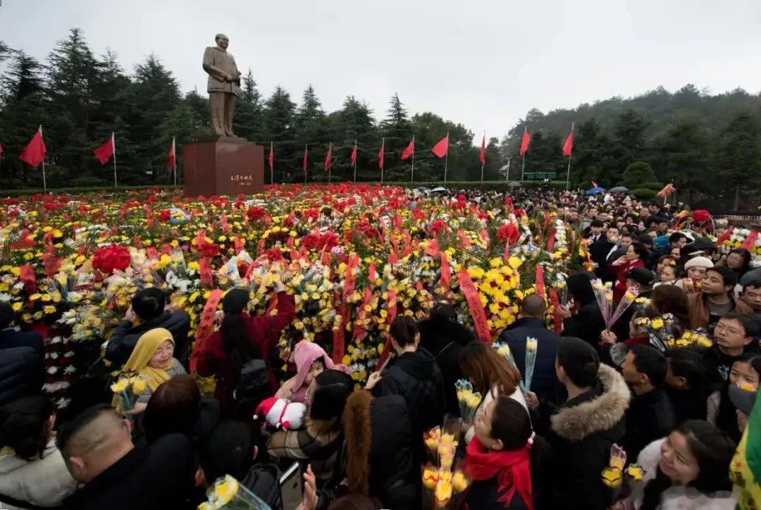 惊世一问、毛主席思想还能用多久！毛主席思想过时了吗？这个问题谁能回答，我想只有人