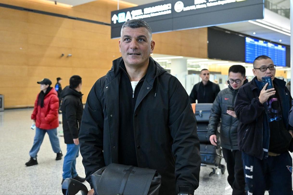 下周二与武里南联的亚冠比赛，成都蓉城将以“残阵”迎战，茹萨、亚历斯祖无法出战。虽