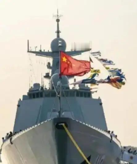 无论是中国的导弹，还是中国的航母，日本都不怕。这句话听起来很硬，其实最像1