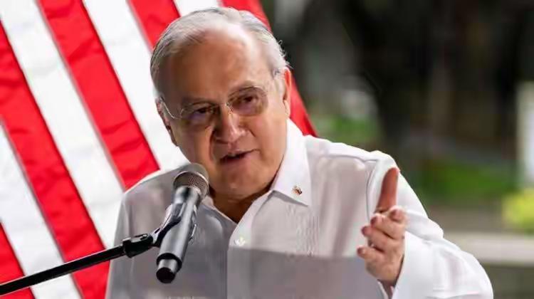 菲律宾经济遇到困难了，想起中国的好了，想让中国援手，算盘打的好响，但想多了！2