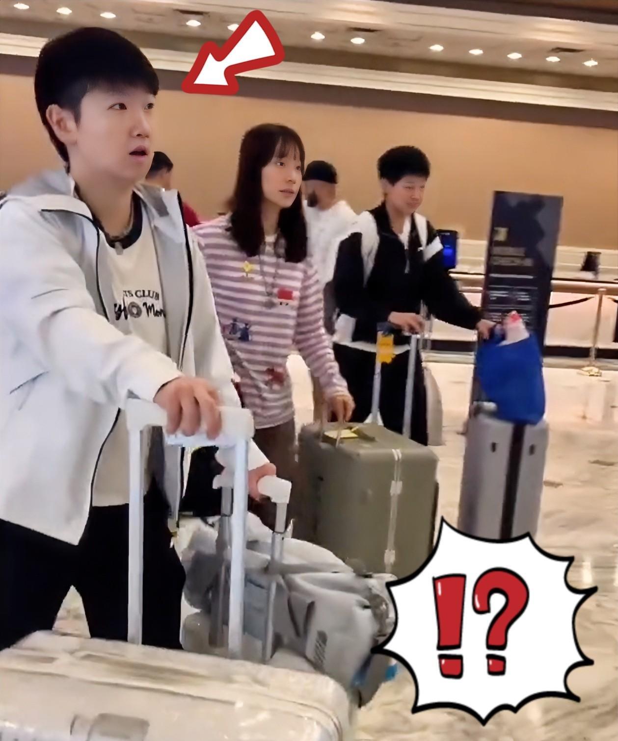 激动人心的时刻来啦！7月15日，莎莎结束行程，和大部队一起回国咯！这次圆满收