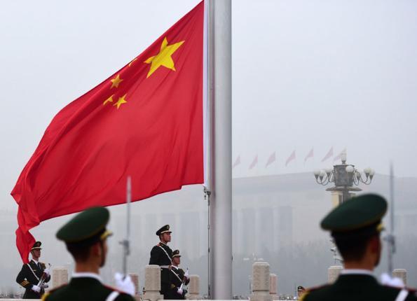 有个问题一直没人敢正面回答：为什么七十年前我们一穷二白都没人敢围堵，今天GDP世