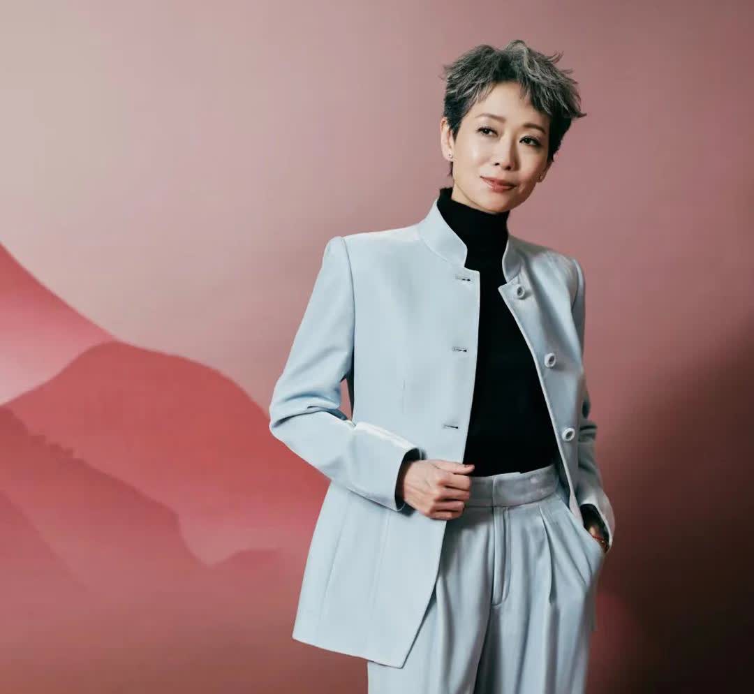 叶童发文告别巡演，震惊却又觉得意料之中，不舍却又觉得这是最好的安排！[比心]凌