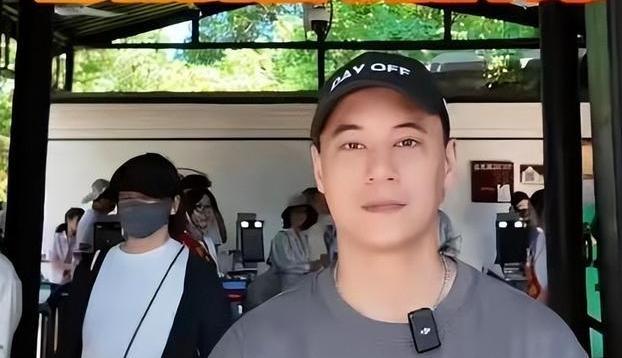 蒋家第四代又出大瓜了！蒋友青公开放话：“我不认识蒋万安”，这话直接把蒋万安父子钉