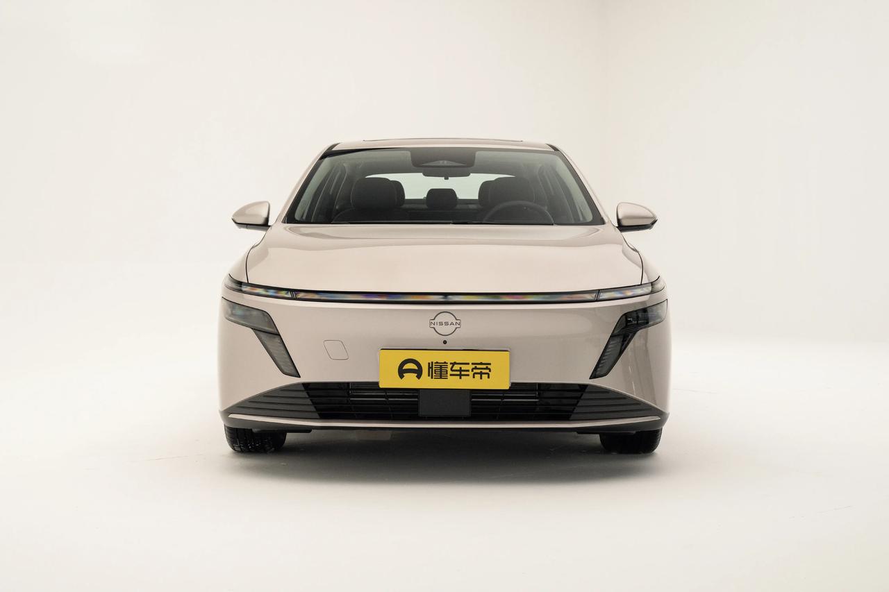 兄弟们，日产刚开预售的那个N6，我这两天扒了参数，这货是合资品牌在10万级插混里