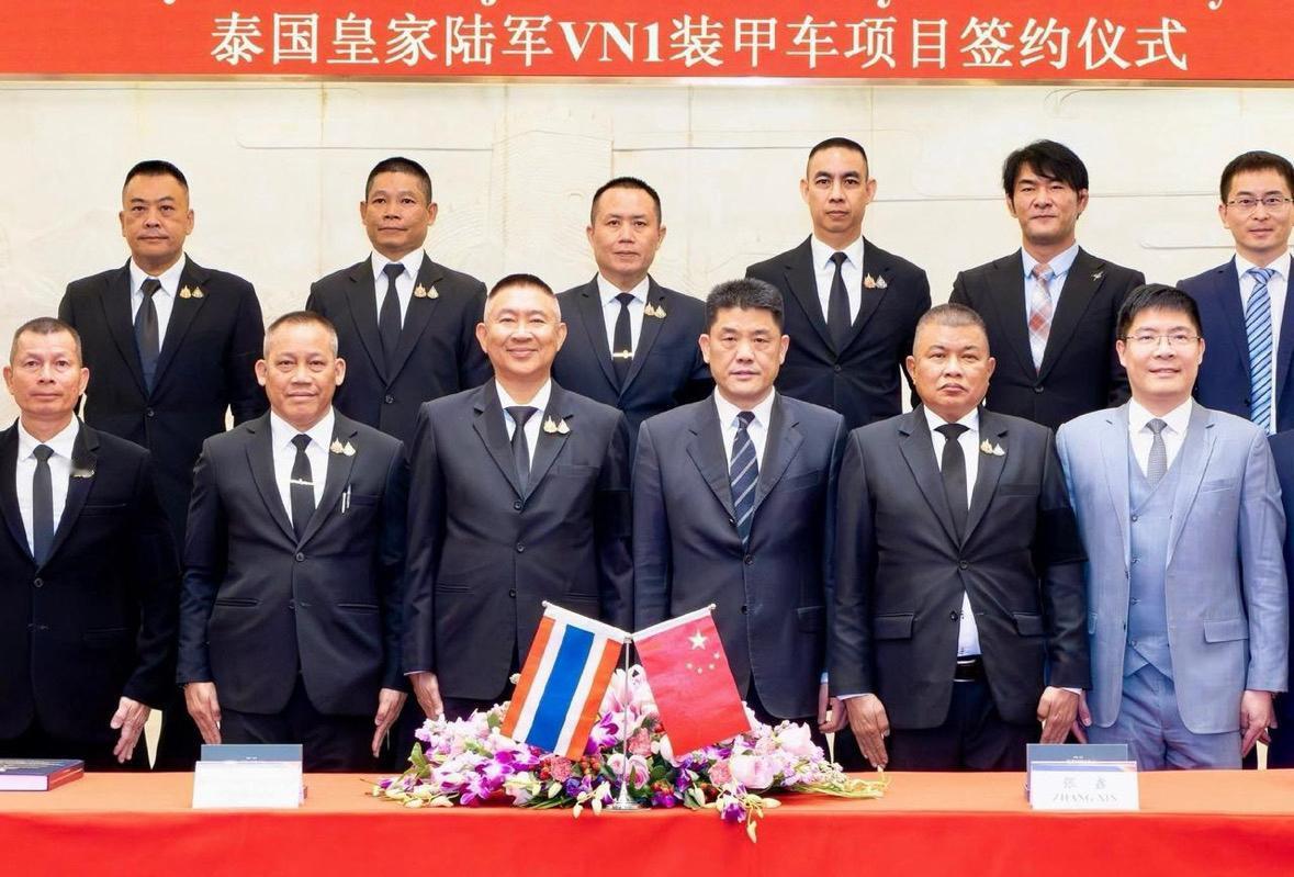 1月11日，由泰国陆军军需装备署署长担任团长的泰国皇家陆军(RTA)代表团抵达中