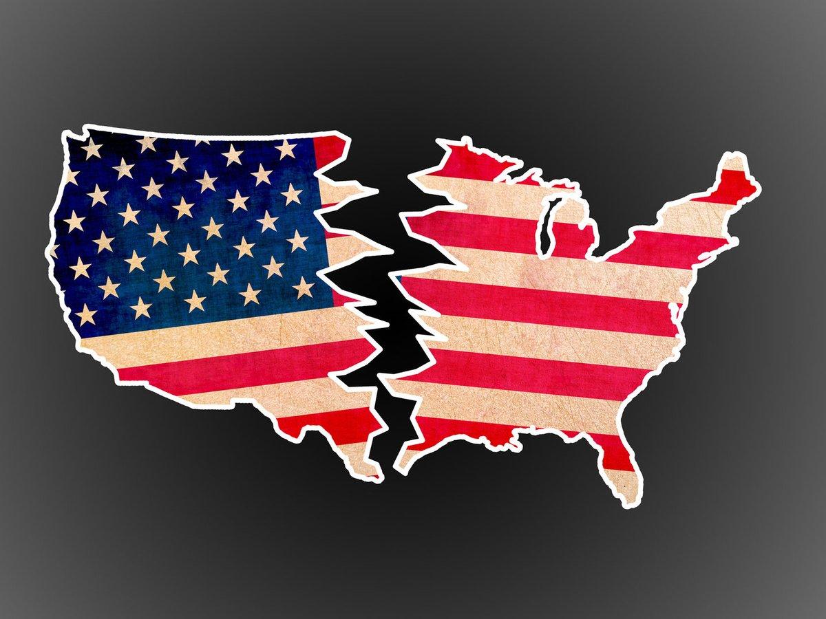 伊朗记者KhayalMuazzin认为，特朗普在其第一个总统任期内犯了一个战略