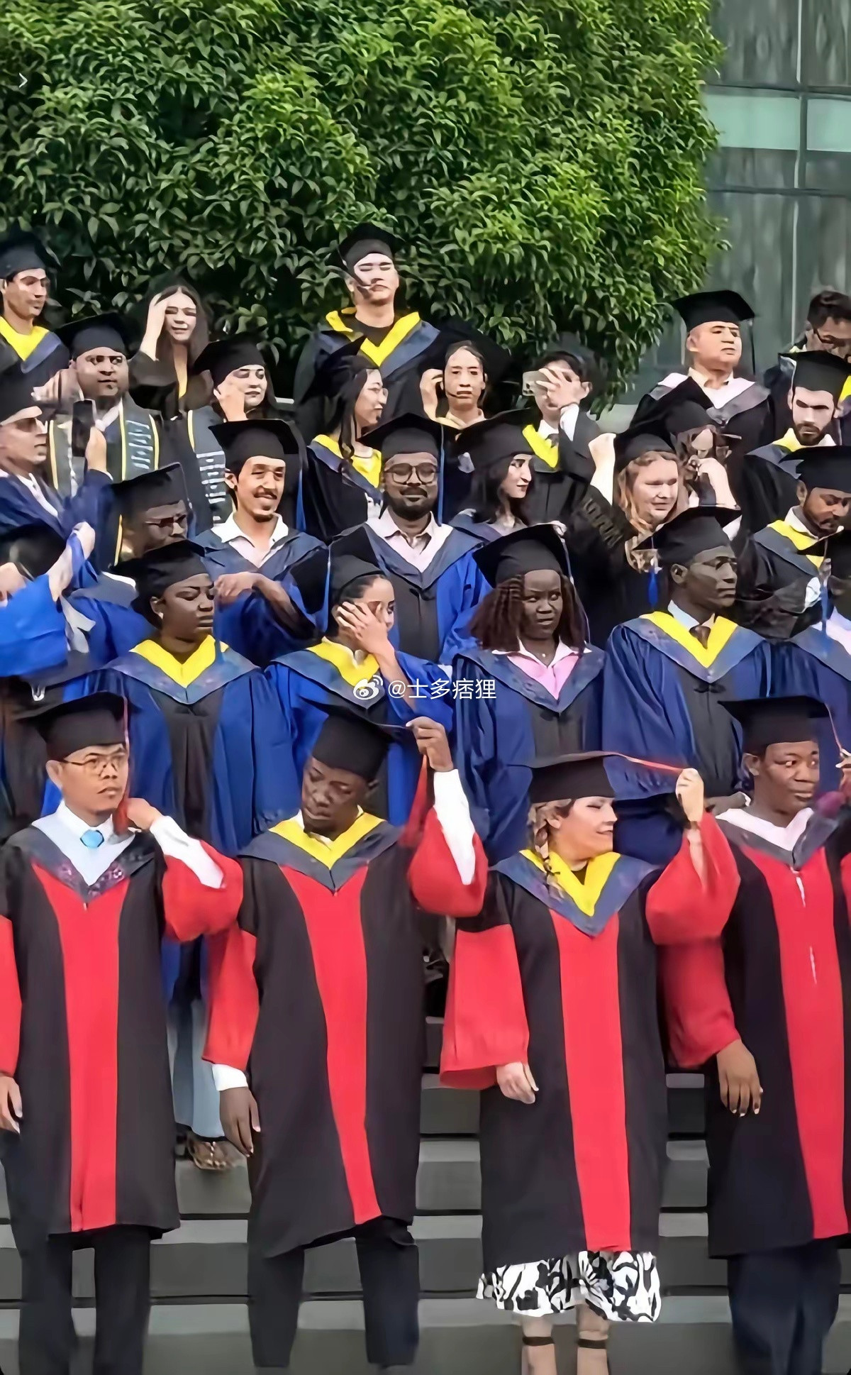 江苏大学留学生毕业典礼照