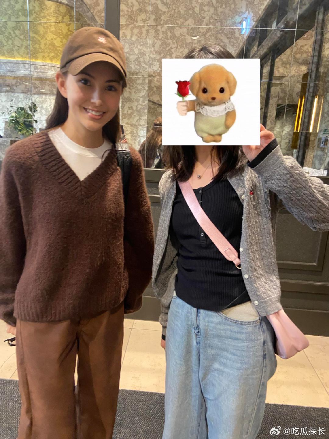 网友撞见昆凌，一开始没认出来只觉得这女生太好看，脸小气质好，看到杜哥才反应过来，