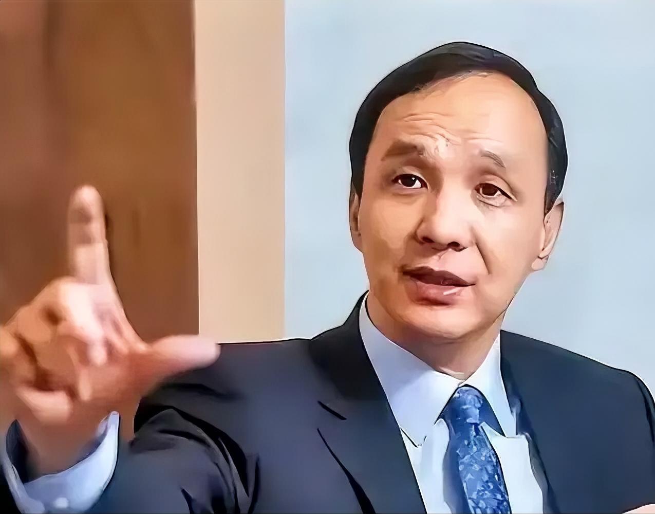 中国国民党前主席朱立伦既然已经下台，乖乖在家待着不香么？非得不甘寂寞，冒出来胡说