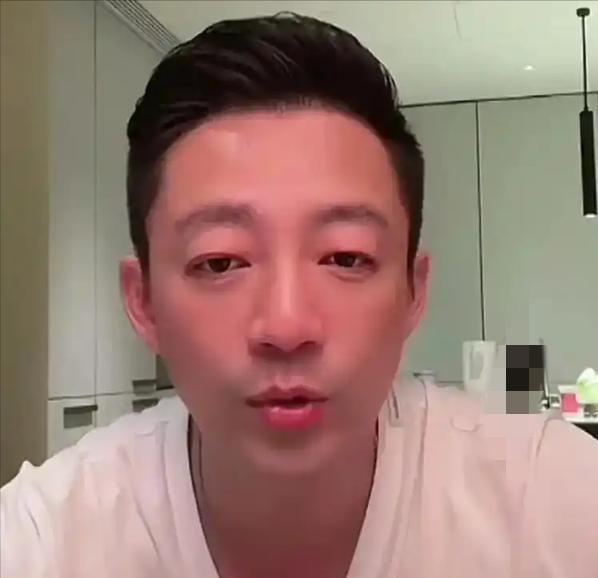 很多人一直在揣测孩子后续就学去向，各种网传版本层出不穷，直到汪小菲台北直播现场，