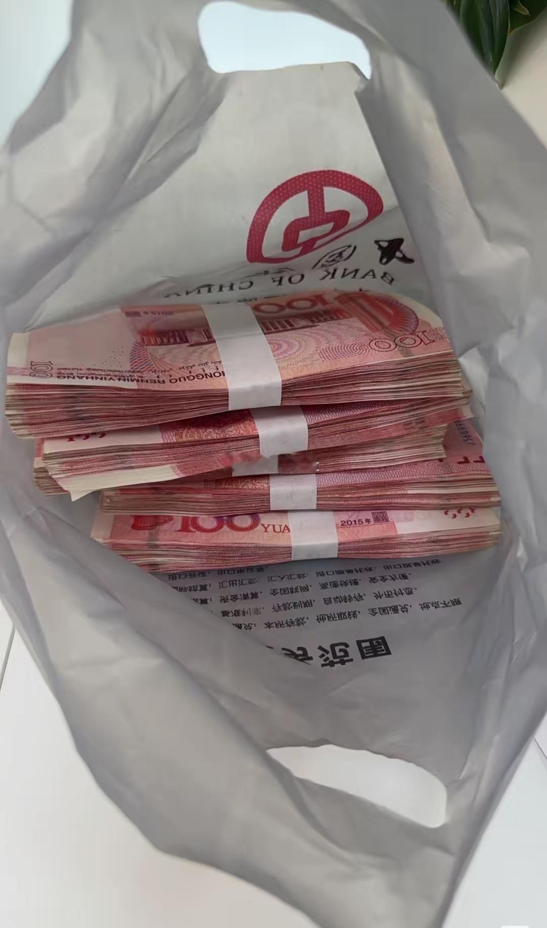 我敢打赌，如果这7样你一样都不沾，我喊你一声大爷。第一、没有车贷。第二、没