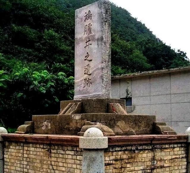 中国外交发话，日本皇室急的坐不住，就因为一块9.5吨重的石碑，为什么却如此看重？