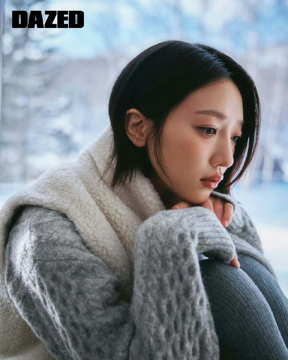 表艺珍DAZEDKOREAJanuary2026.1月刊摄影:Lee