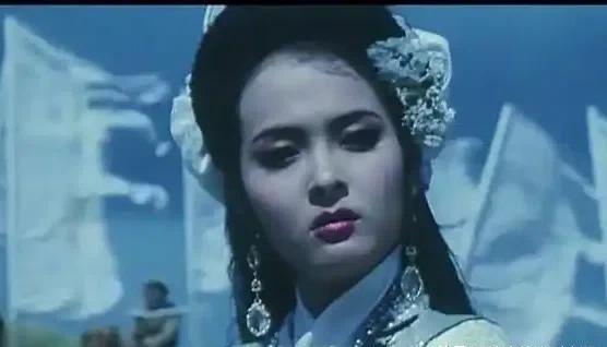 公元985年，大辽萧太后下令处死大将韩徳让。不久后，辽国皇族耶律虎古举兵造反时，