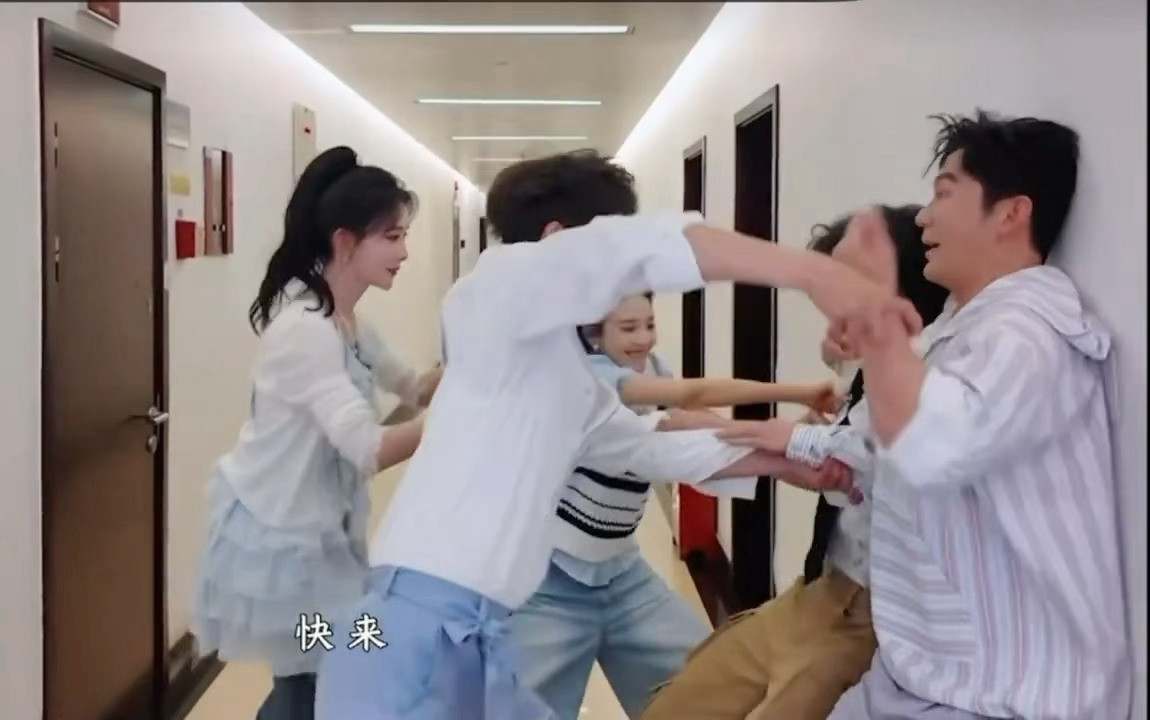 小子义扒拉半天没有碰到任何东西