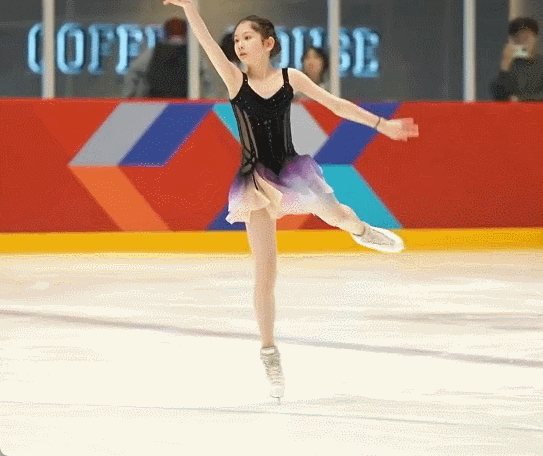 姐俩都培养的都这么好Leonore叶囿源丨Ophelia叶因䀄