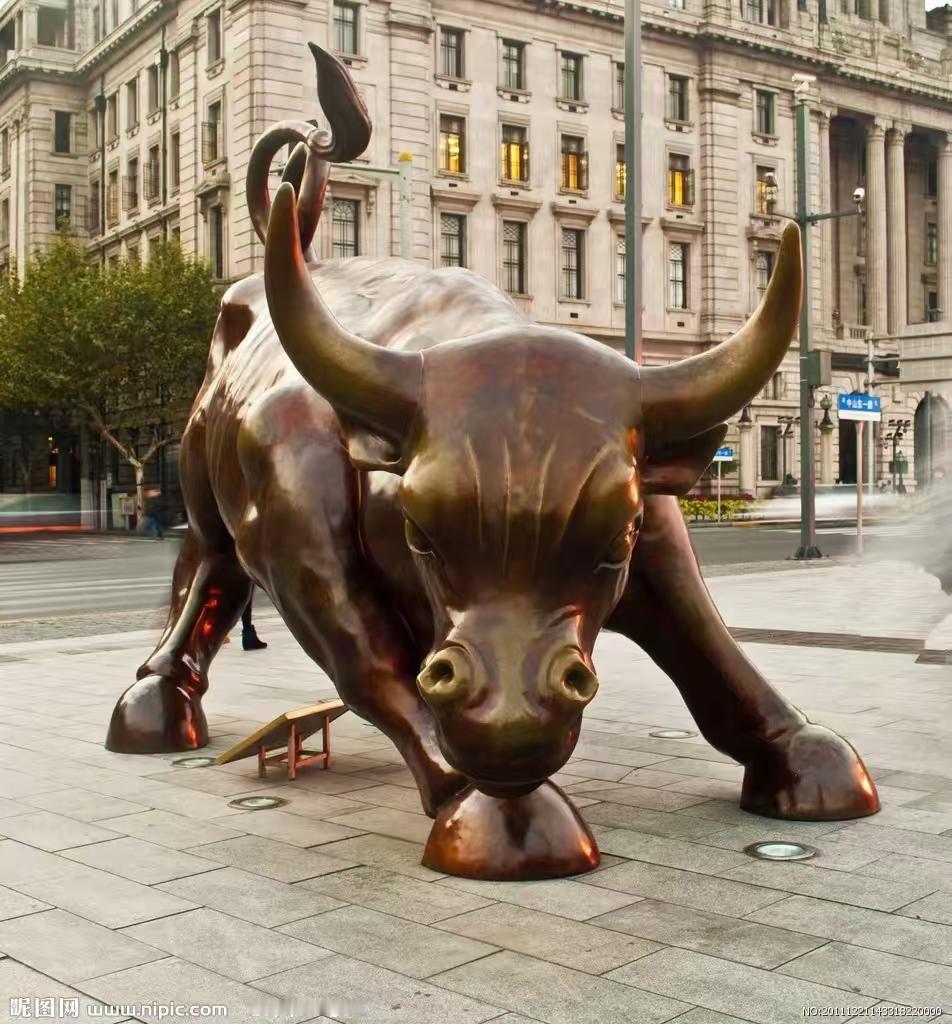 所谓的“经济上升期”，其实是“房价上升期”。如果说经济，这几年一直都在上升。随着