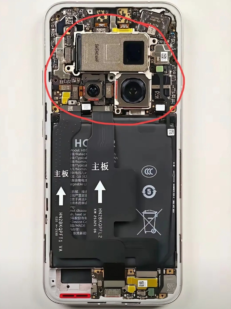 把荣耀Magic8Pro拆了才知道，原来只有三颗摄像头啊看着背面好像是四个