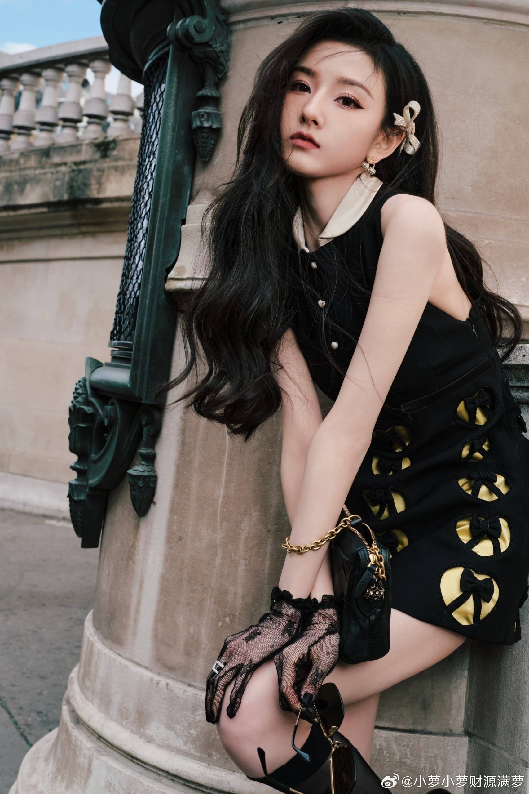 宋祖儿宋祖儿小腿丝袜高跟美图合集