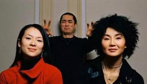 2005年，好莱坞筹拍电影《艺伎回忆录》，邀请张曼玉来当女主角，没想到张曼玉果断