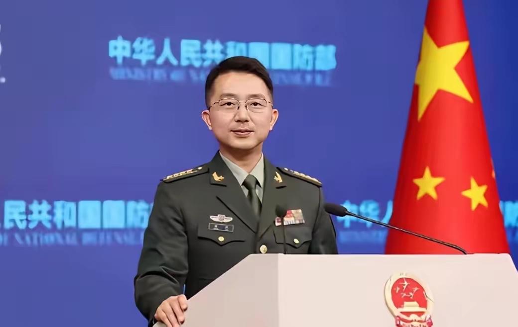 解放军8月8日的演训，把台海剧本按到死。8月8号这天，新华社发消息说，东部战