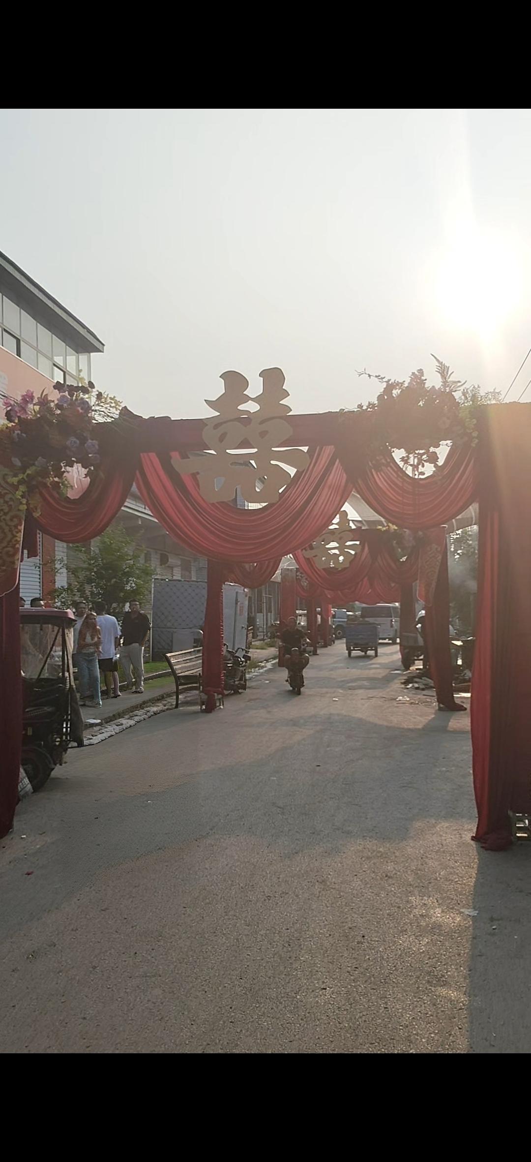 不同地域的婚礼风情（随笔）这几天去河北，是参加亲家作为女方，为儿子儿媳举办的婚