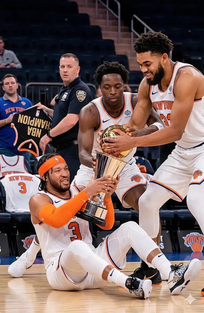 OG阿努诺比登顶！NBA官方公布了最新一期的总决赛MVP榜单，阿努诺比跃居首位