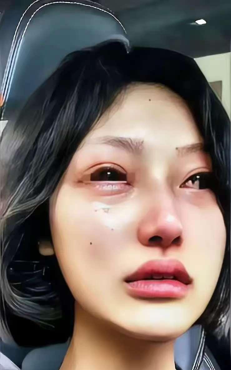 河南周口乡镇一场婚礼在接亲环节彻底搁置。新郎李浩面对女方临时提出一万八上车礼的要
